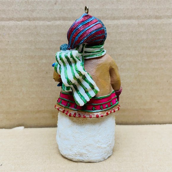 EUC Deb Strain "Snow Friends" Snowman Christmas Ornament, Star & Lights, 4" T - Picture 8 of 12